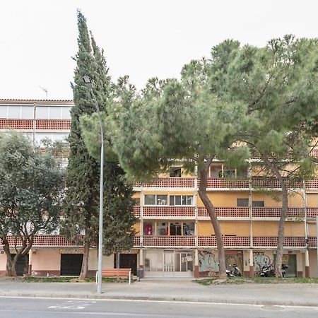 Habitaciones Bonitas Y Comodas L'Hospitalet de Llobregat Exterior foto